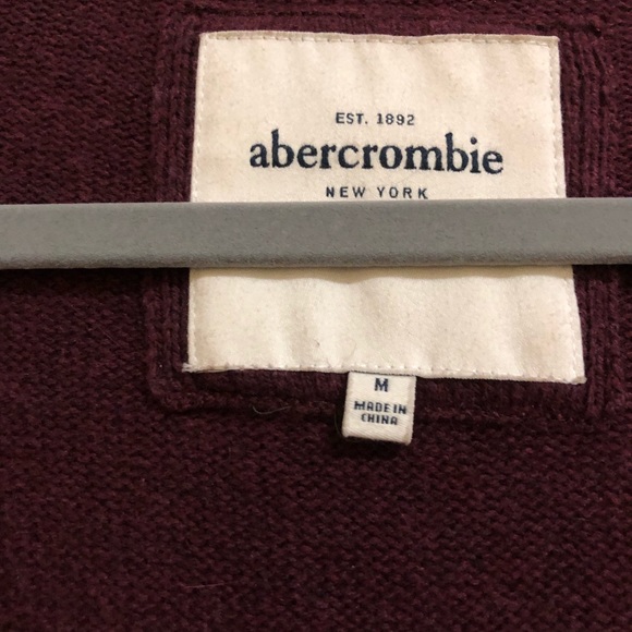 Burgundy Cardigan - Picture 3 of 3